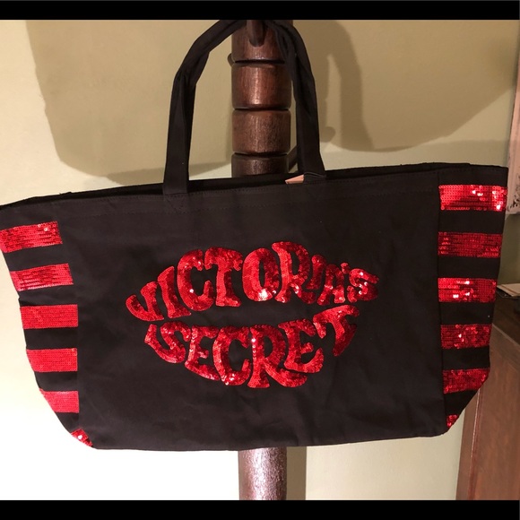 Victoria’s Secret Tote - Picture 1 of 2